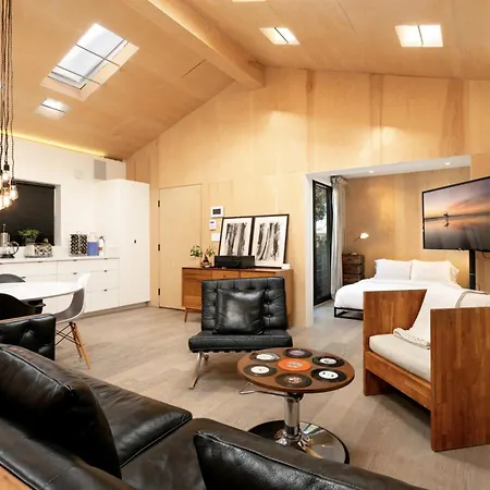 Venice Beach Bungalow By Artspace Locations Los Angeles Exterior photo