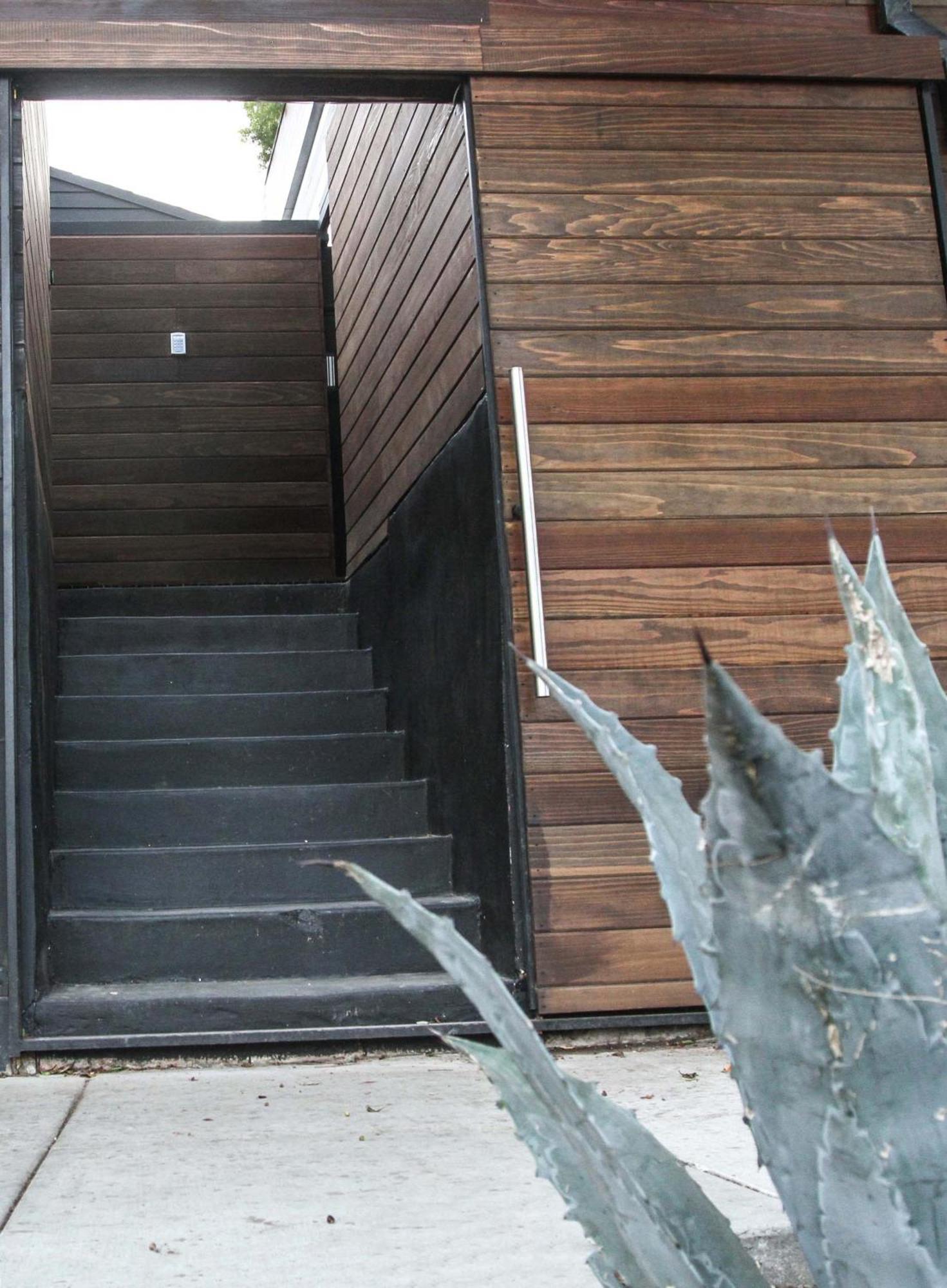 Venice By Artspace Locations * Los Angeles