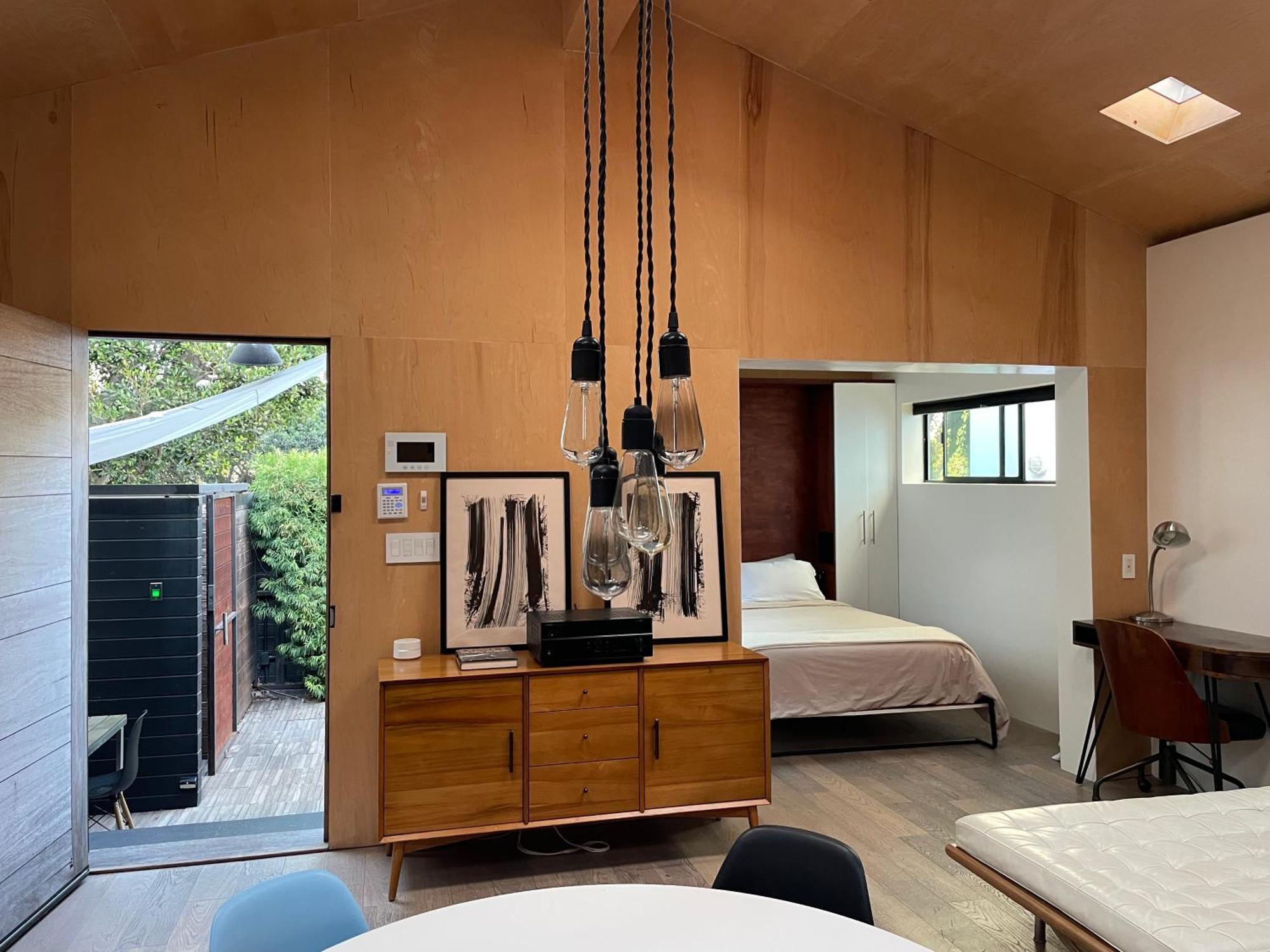 Venice By Artspace Locations * Los Angeles